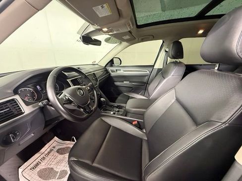 Used 2018 Volkswagen Atlas SEL AWD/4WD image 5