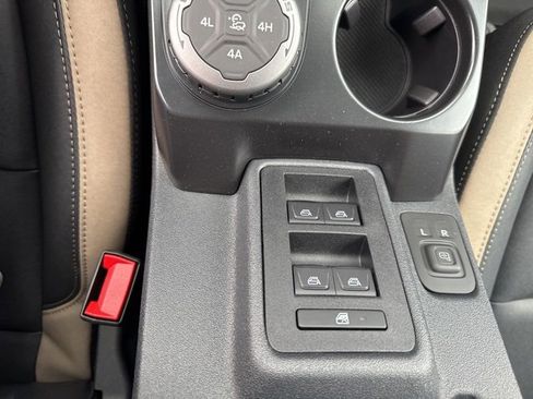 New 2025 Ford Bronco Big Bend w/ Black Diamond Package image 27