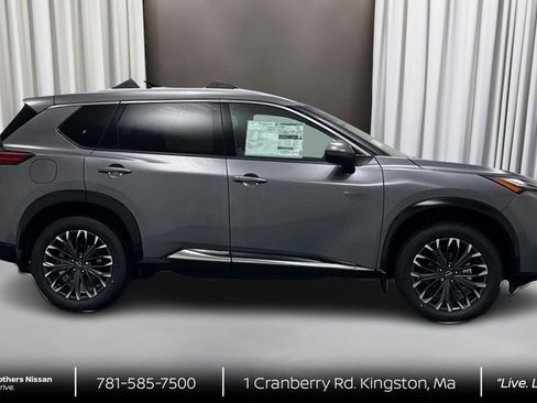 New 2026 Nissan Rogue Platinum AWD/4WD image 4