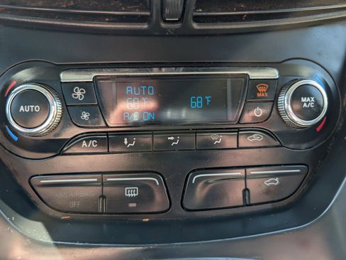 Used 2014 Ford Escape SE w/ Equipment Group 201A FWD image 9