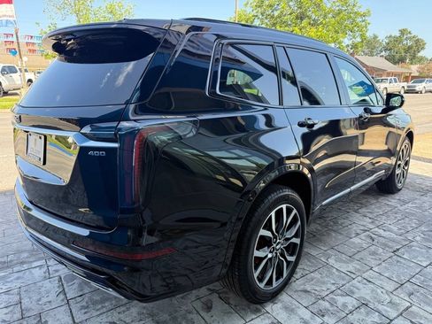 Certified 2024 Cadillac XT6 Sport w/ Technology Package AWD/4WD image 3