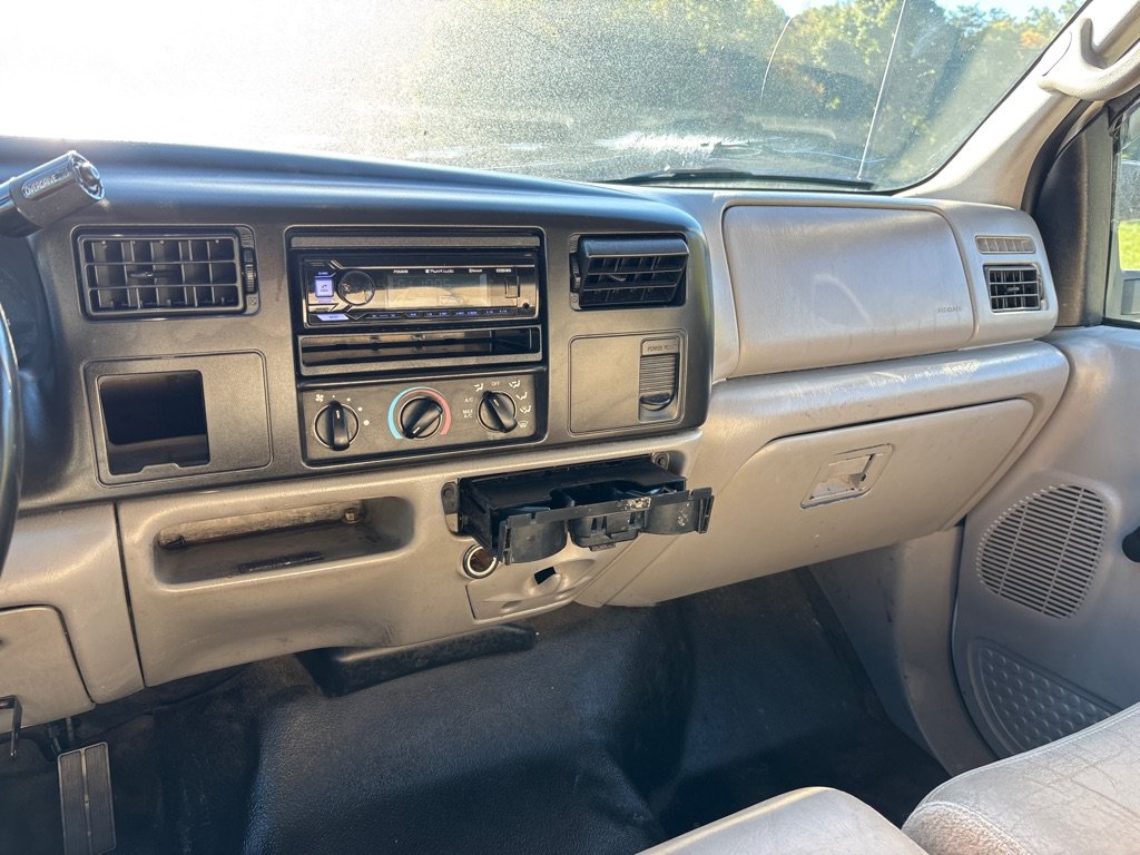 Used 2001 Ford F350 2WD Crew Cab DRW Super Duty image 14