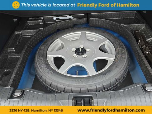 Used 2022 Ford Escape SE w/ SE Sport Appearance Package image 20