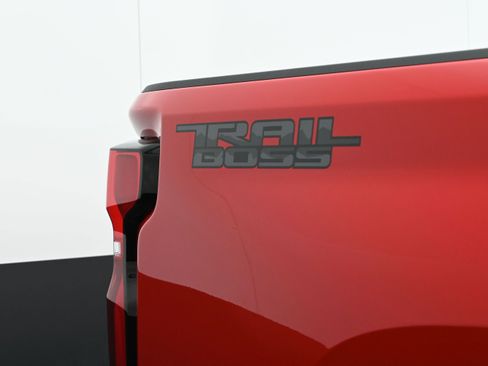 Used 2026 Chevrolet Silverado 2500 LT w/ Trail Boss Package AWD/4WD image 21