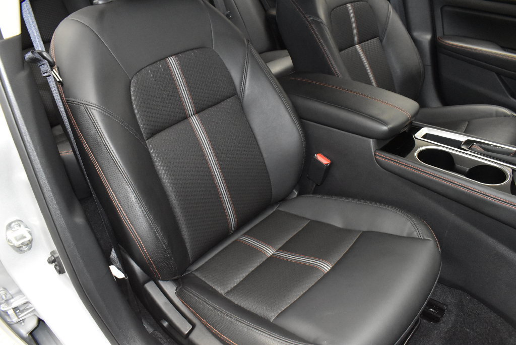 Used 2025 Nissan Altima 2.5 SR FWD image 26