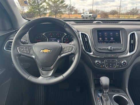 Used 2024 Chevrolet Equinox LT image 23