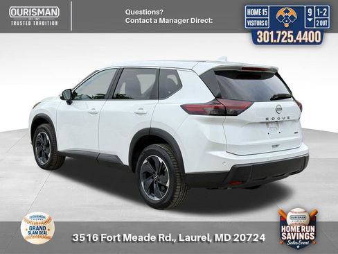 Used 2025 Nissan Rogue SV AWD/4WD image 3