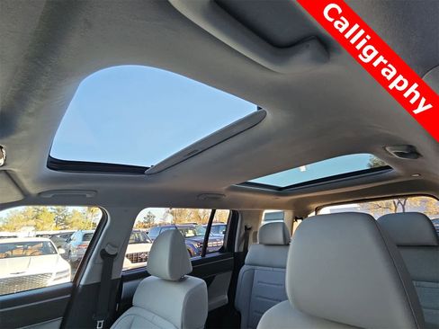 Used 2025 Hyundai Santa Fe Calligraphy image 28