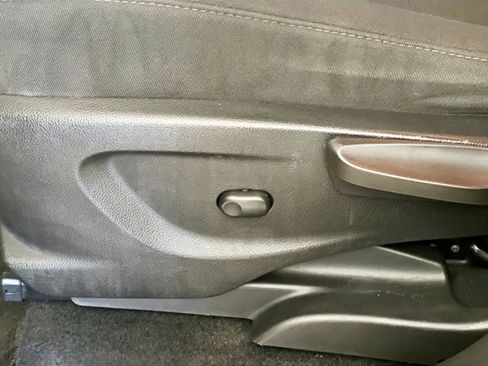 Used 2021 Chevrolet Trax LS w/ Tint and Cruise Package image 15