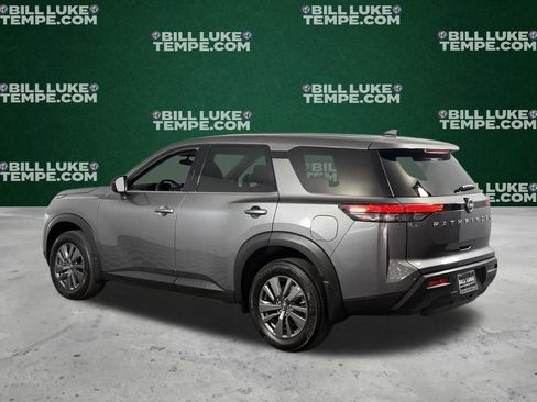 Used 2024 Nissan Pathfinder S FWD image 10