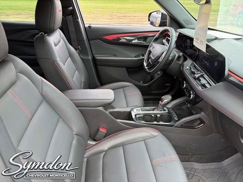 Certified 2026 Chevrolet TrailBlazer RS w/ Convenience Package AWD/4WD image 23