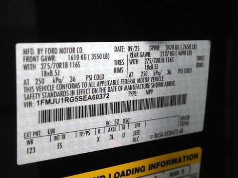 Used 2025 Ford Expedition Tremor image 93