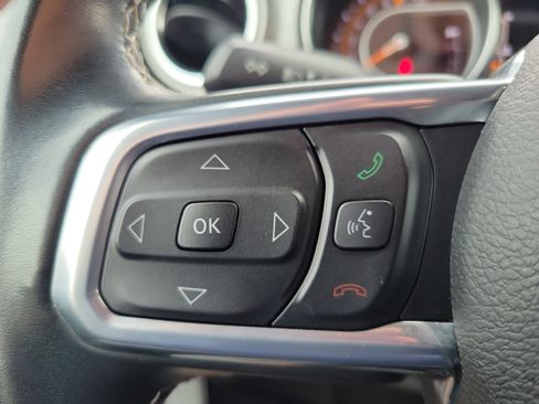 Used 2021 Jeep Wrangler Unlimited Sahara AWD/4WD image 16