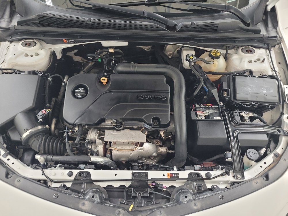 Used 2018 Chevrolet Malibu LS FWD image 30
