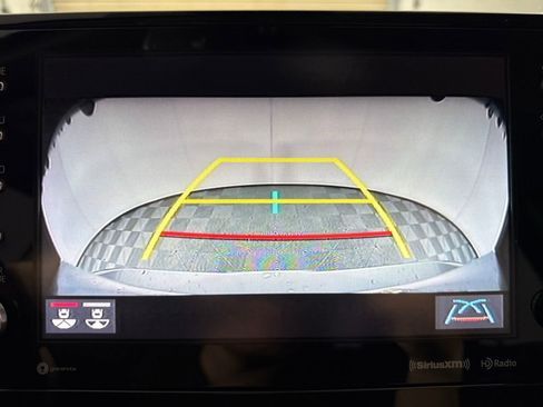 Used 2021 Toyota Camry XSE image 14