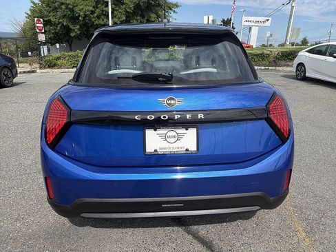 Used 2026 MINI Cooper 4-Door Hardtop FWD image 13