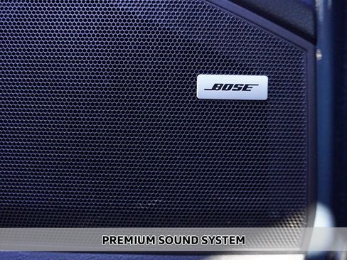 Used 2019 Porsche Cayenne E-Hybrid image 5