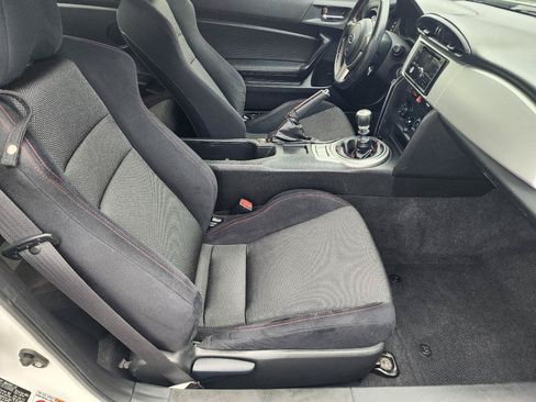 Used 2013 Subaru BRZ Premium RWD image 24