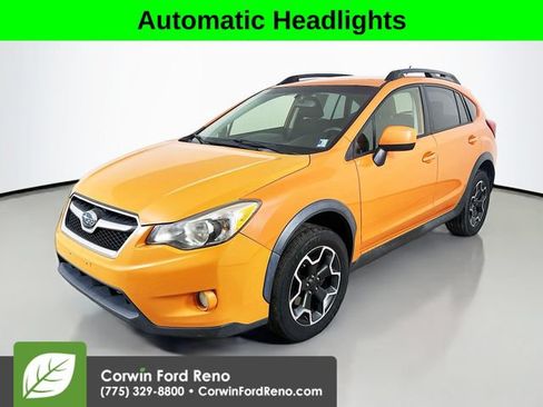 Used 2014 Subaru Crosstrek 2.0i Premium AWD/4WD image 3