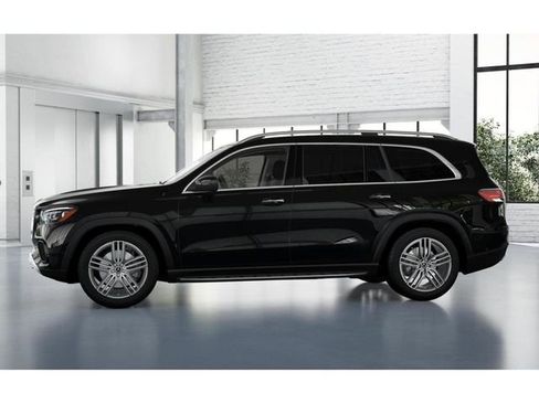 New 2026 Mercedes-Benz GLS 450 4MATIC image 35