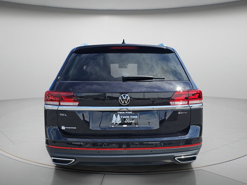 Used 2023 Volkswagen Atlas SEL AWD/4WD image 4
