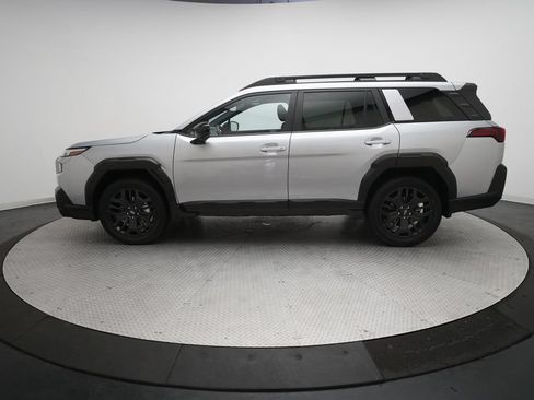 Used 2026 Subaru Outback Limited XT AWD/4WD image 25