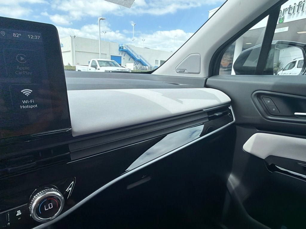 Used 2025 Honda Prologue Touring image 15