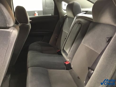 Used 2014 Chevrolet Impala LT w/ LT Sunroof Package image 28