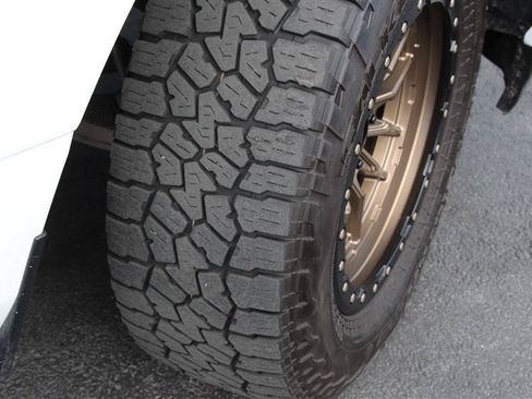 Used 2023 RAM 1500 Big Horn AWD/4WD image 32