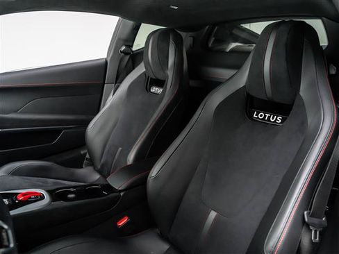 Used 2025 Lotus Emira RWD image 16