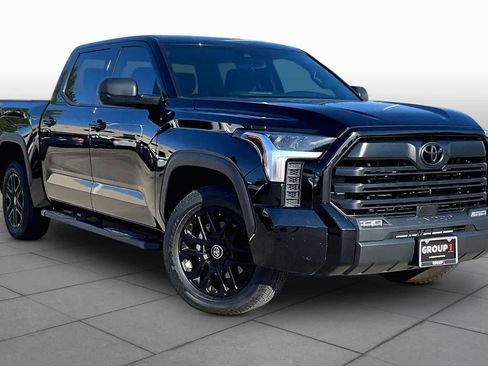 Used 2026 Toyota Tundra SR5 w/ SX Package RWD image 3
