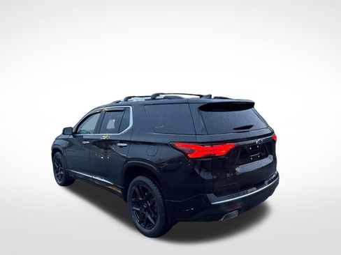 Used 2022 Chevrolet Traverse Premier w/ LPO, Blackout Package image 3