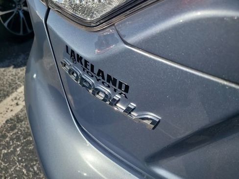 Used 2023 Toyota Corolla LE FWD image 11