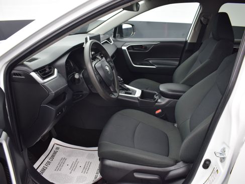 Used 2024 Toyota RAV4 LE image 13