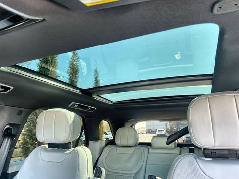 New 2026 Land Rover Range Rover Sport SE image 19