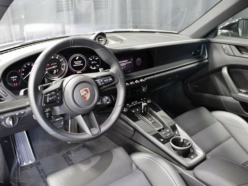 Certified 2024 Porsche 911 Carrera 4 GTS image 4