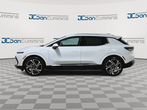 New 2026 Chevrolet Equinox EV LT w/ Convenience Package II image 5