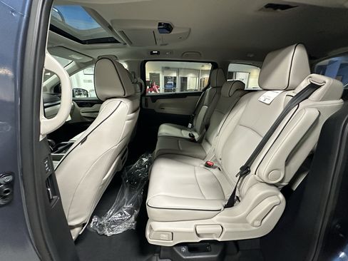 New 2026 Honda Odyssey Touring image 20