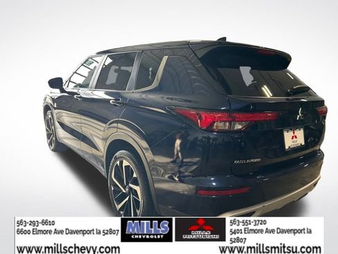Used 2024 Mitsubishi Outlander SE image 7