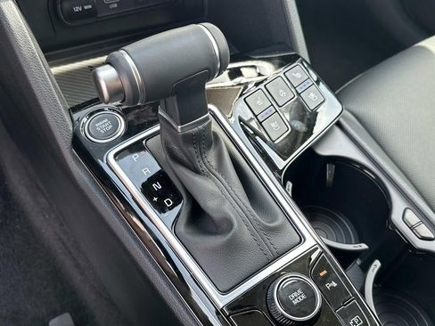New 2025 Kia Sportage SX image 25