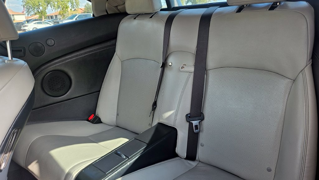 Used 2014 Lexus IS 250C w/ Luxury Package RWD image 24