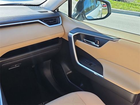 Used 2024 Toyota RAV4 XLE image 11