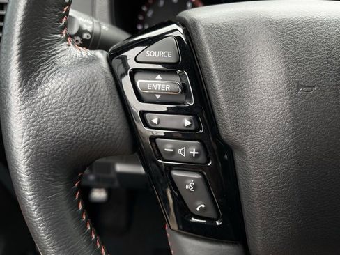 Used 2024 Nissan Frontier Pro-X image 20