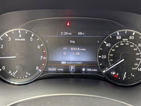 Used 2024 INFINITI QX80 Luxe image 19