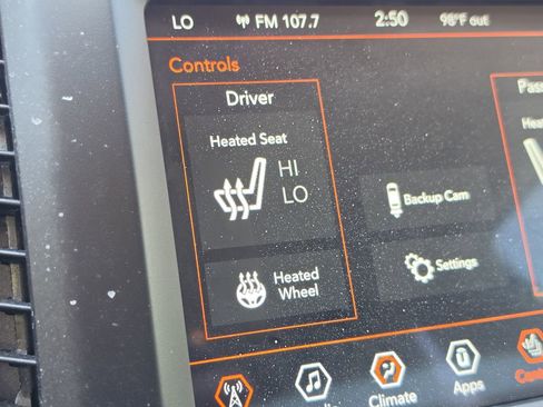 Used 2022 Jeep Cherokee Latitude Lux AWD/4WD image 23