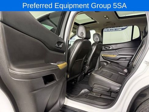 Used 2018 GMC Acadia Denali w/ Technology Package AWD/4WD image 13