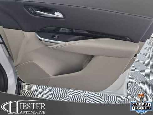 Certified 2023 Cadillac XT4 Premium Luxury FWD image 37