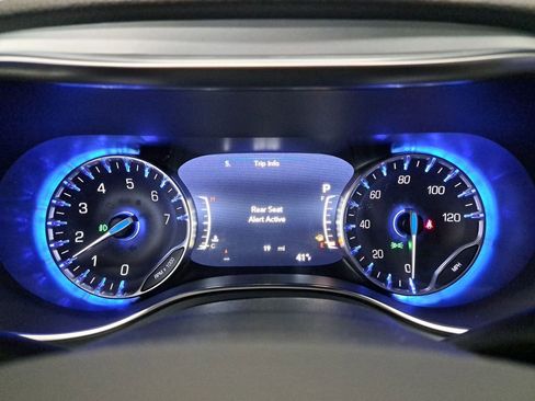 New 2026 Chrysler Pacifica Limited w/ S Appearance Package image 20