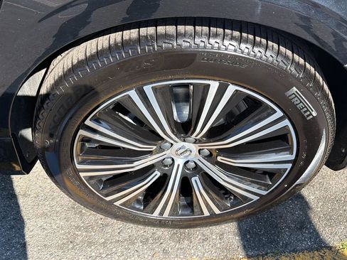 Used 2024 Volvo S90 B6 Plus AWD/4WD image 9
