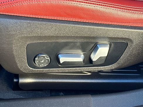 Used 2023 BMW M340i xDrive M340i xDrive image 38